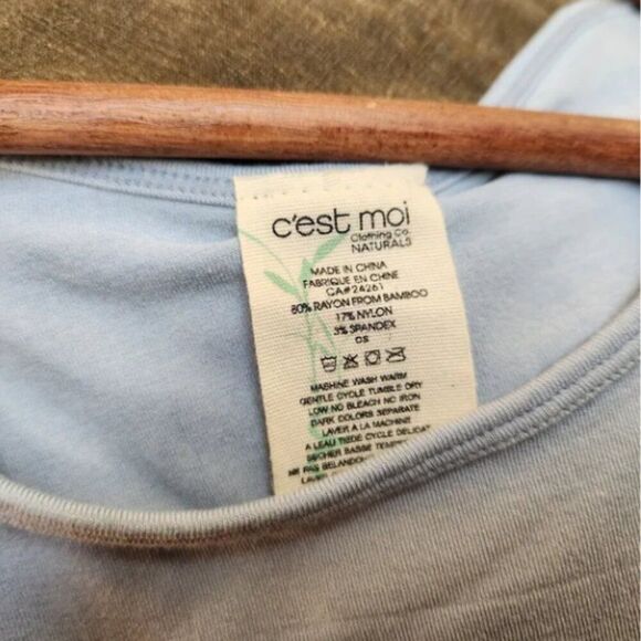 C'est Moi Bamboo rayon Blue Crop Tank Top - Picture 4 of 4